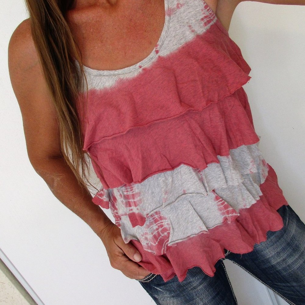 ENTI Tank Top Tiered Size Small